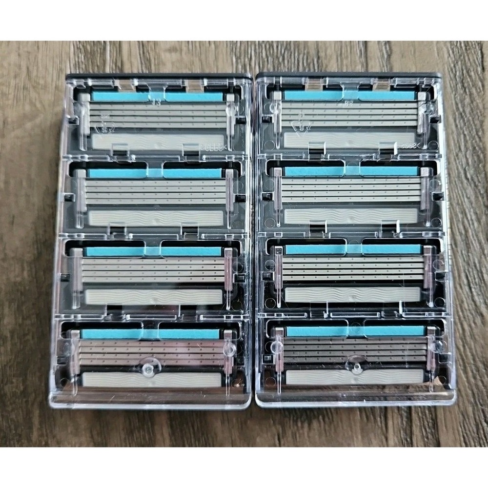 Lot of 2 - Dollar Shave Club 4-Blade Razor Cartridge Refills 4 Ct - 8 Total -NEW
